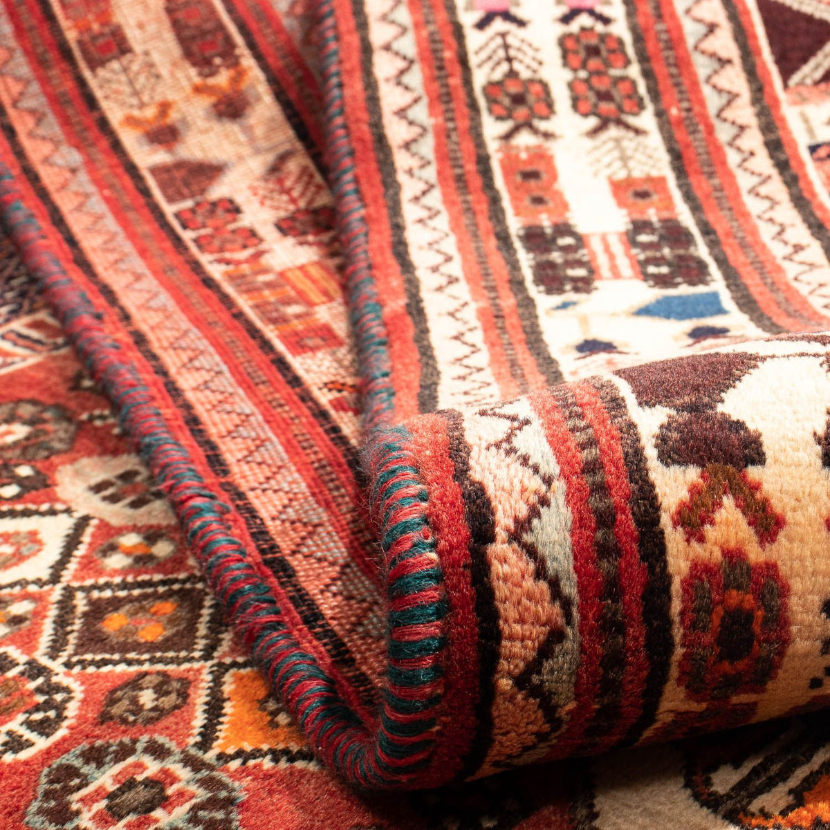 Perser Rug - Nomadic - 275 x 190 cm - dark red