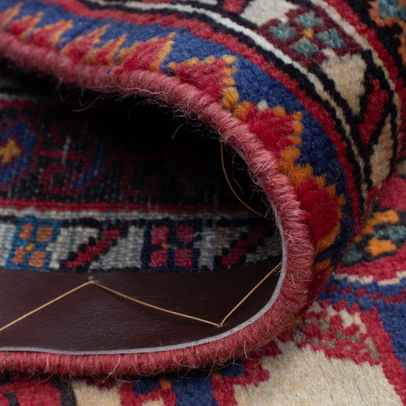 Hosseinabad Rug 125x93cm - Persian Rugs