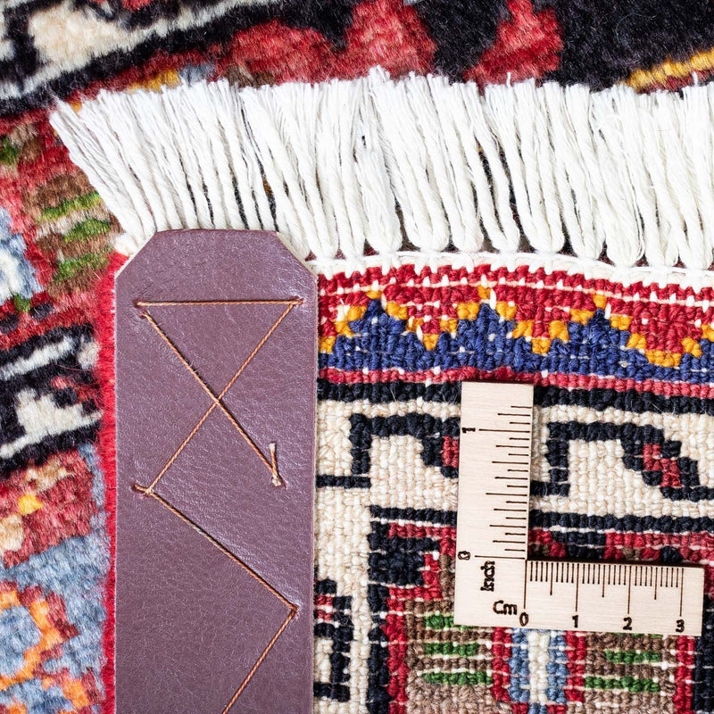 Hamadan Rug 117x77cm - Persian Rugs