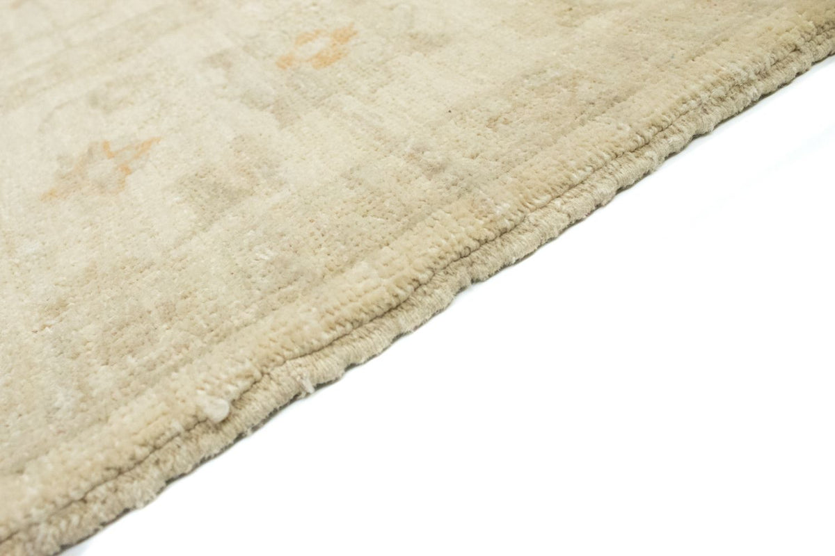 Ziegler Rug - 202 x 154 cm - beige