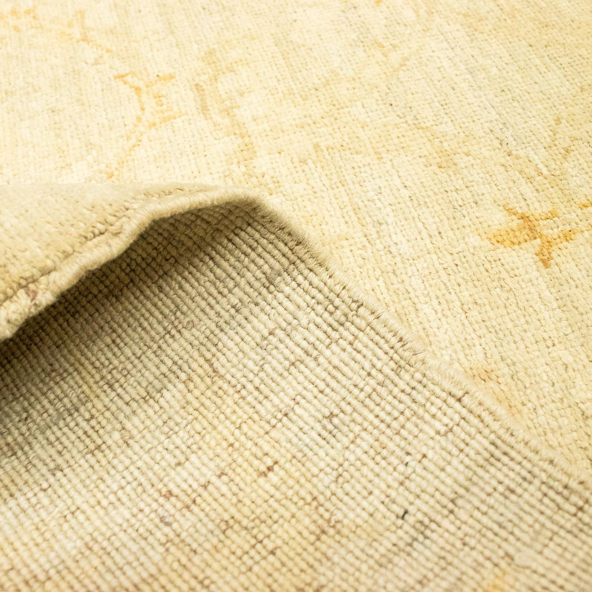 Ziegler Rug - 233 x 195 cm - beige