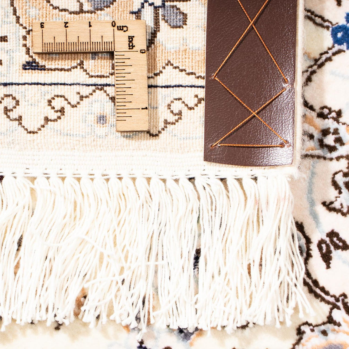 Perser Rug - Nain - Premium - 226 x 153 cm - beige