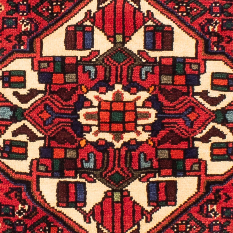 Hosseinabad Rug 150x195cm - Persian Rugs