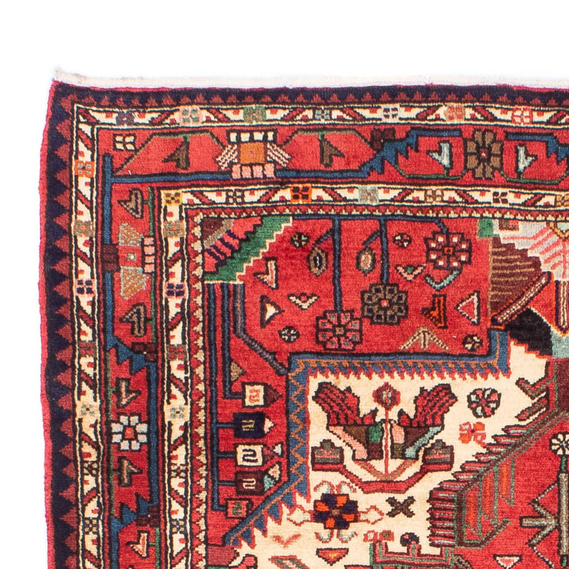 Hosseinabad Rug 212x130cm - Persian Rugs