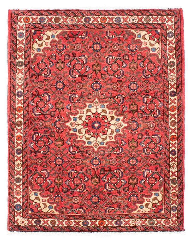 Hosseinabad Rug 140x106cm - Persian Rugs