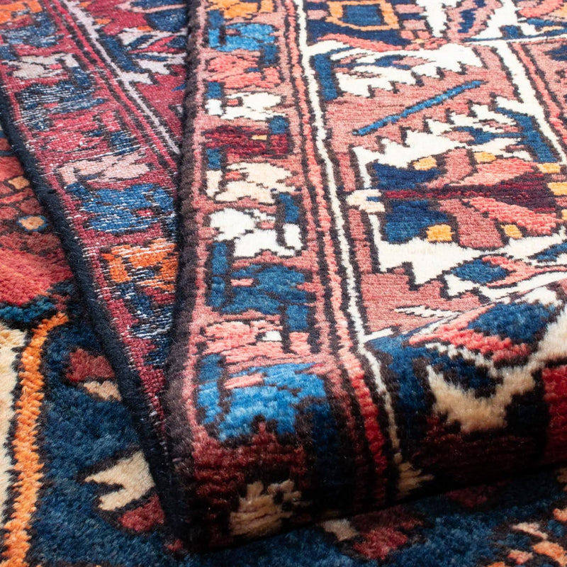 Bakhtiari Rug 209x313cm - Persian Rugs