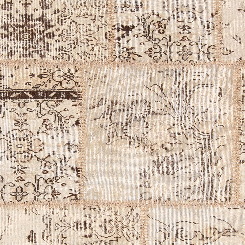 Patchwork Rug - 240 x 170 cm - light brown