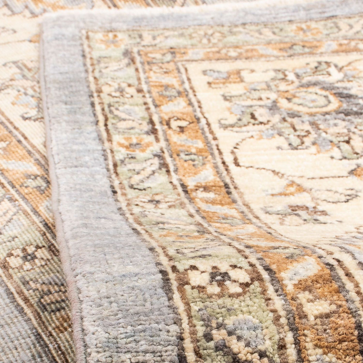 Ziegler Rug - 308 x 204 cm - lilac