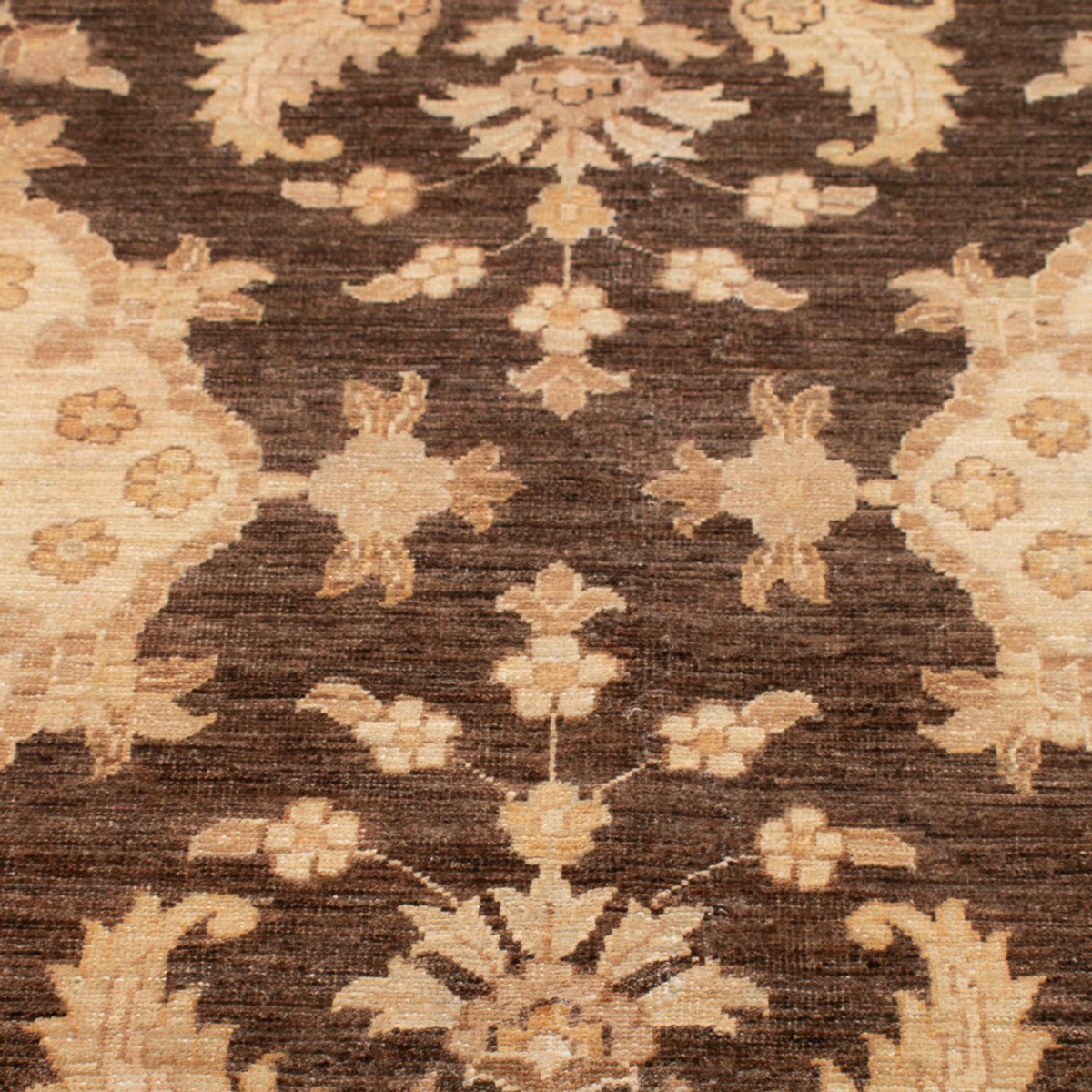 Ziegler Rug - 465 x 368 cm - brown