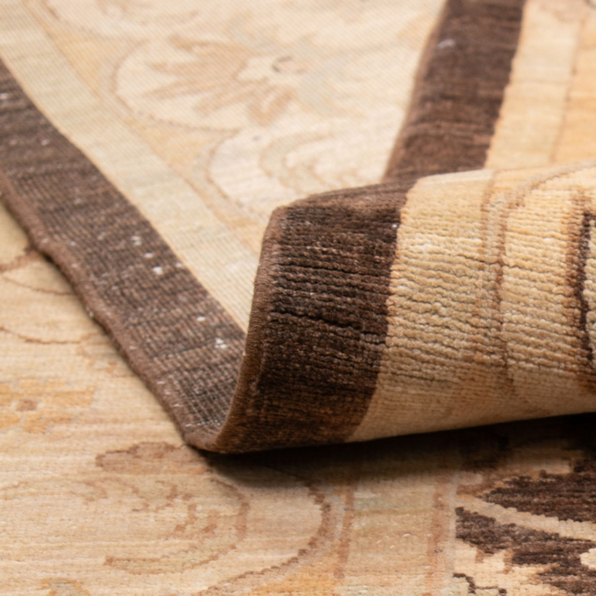 Ziegler Rug - 465 x 368 cm - brown