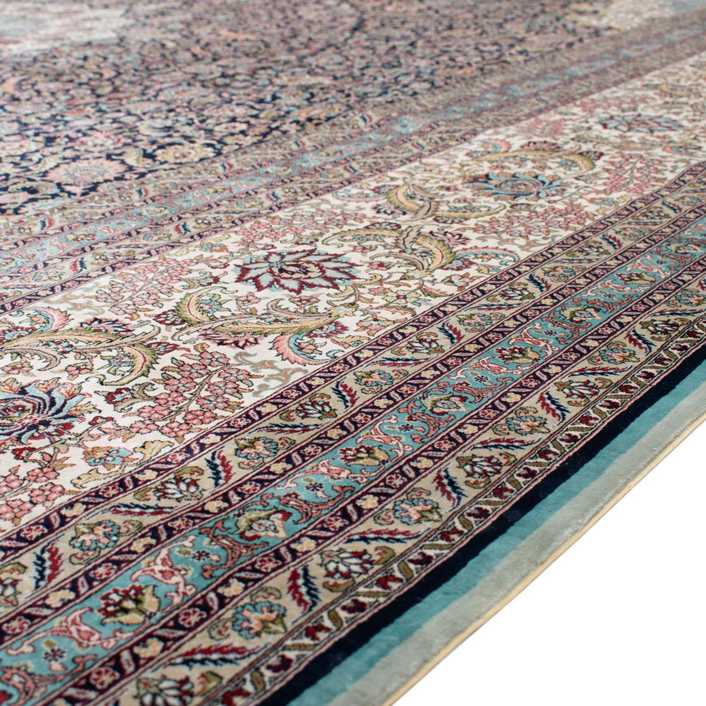 Chinese Silk Rug 552x370cm - Oriental Rug