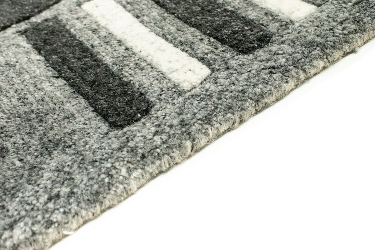 Vintage Rug - 200 x 140 cm - black
