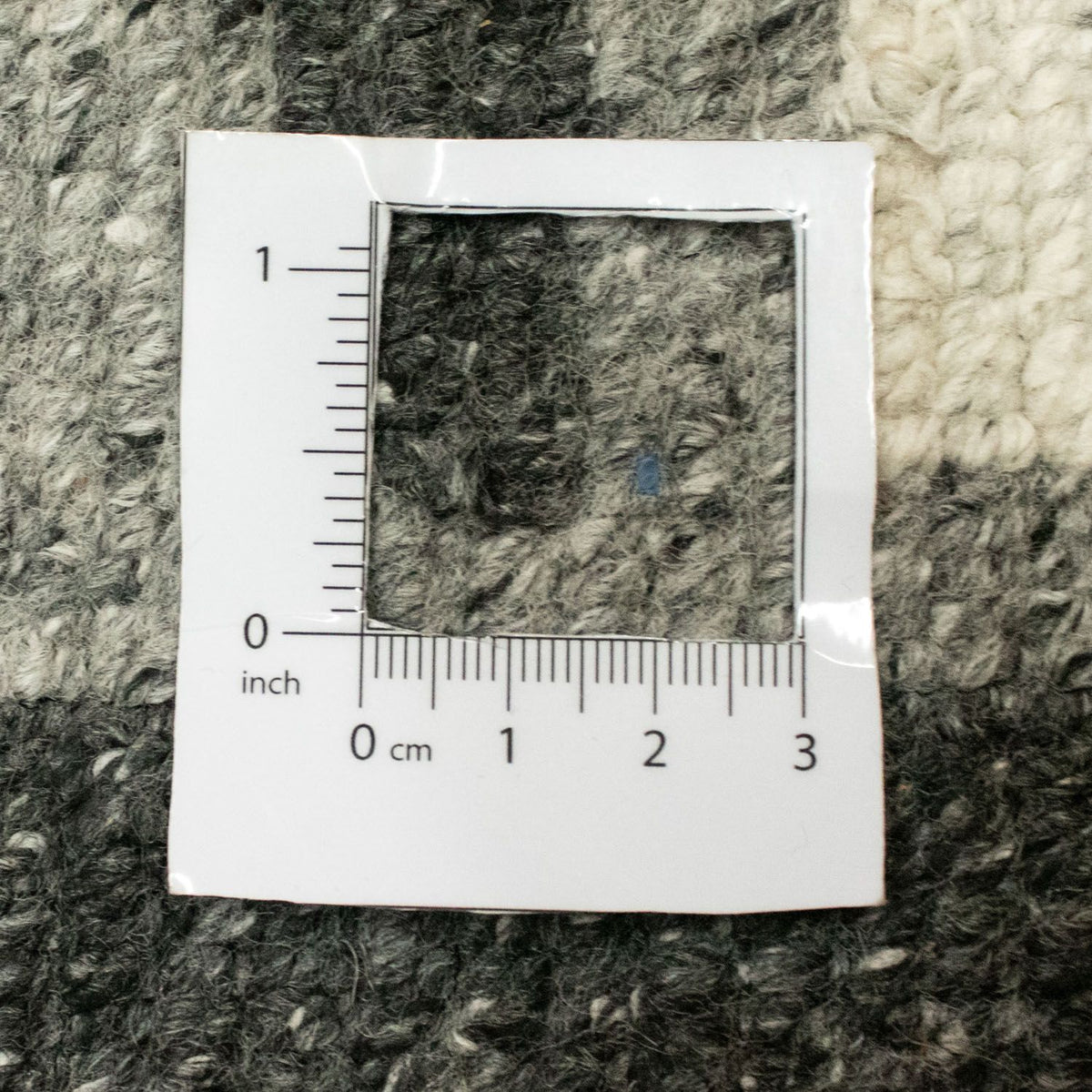 Vintage Rug - 200 x 140 cm - black