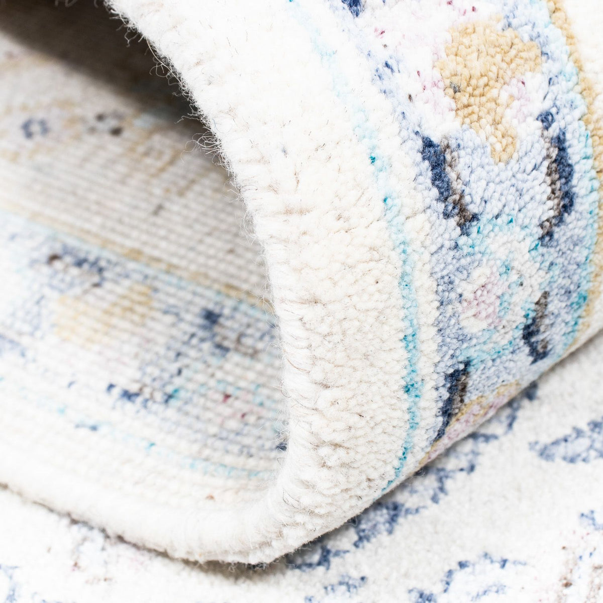 Designer Rug - 240 x 169 cm - beige