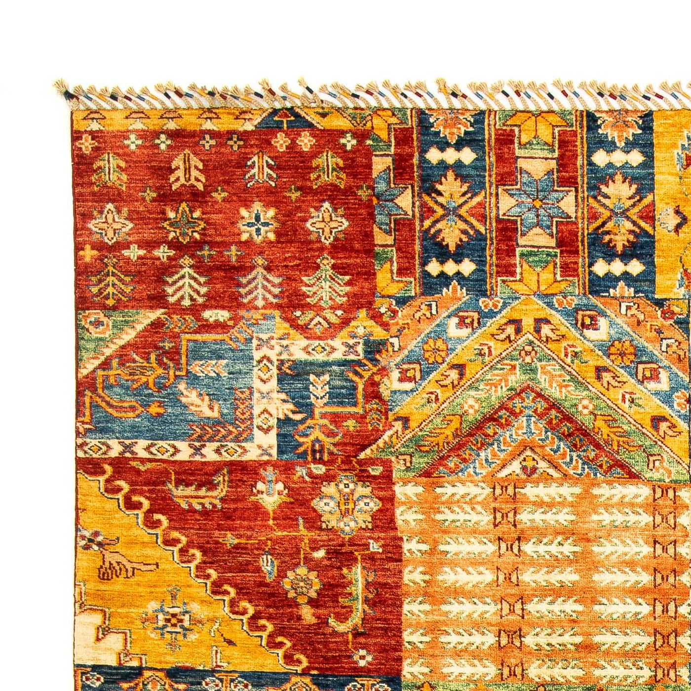 Patchwork Rug 247x181cm - Perserteppich Wollteppich
