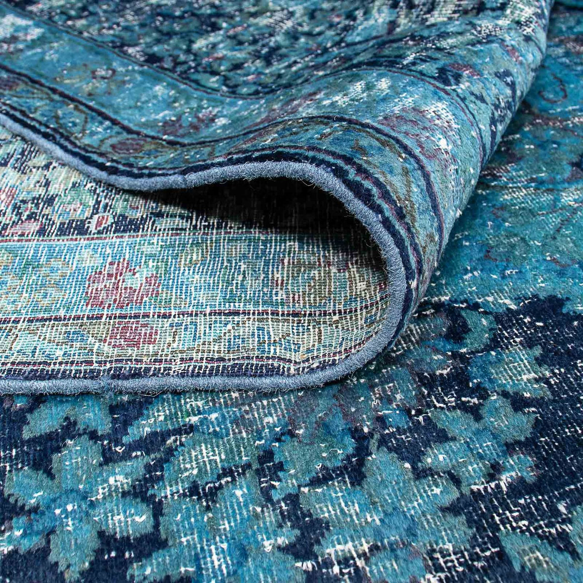 Vintage Rug - 333 x 258 cm - blue