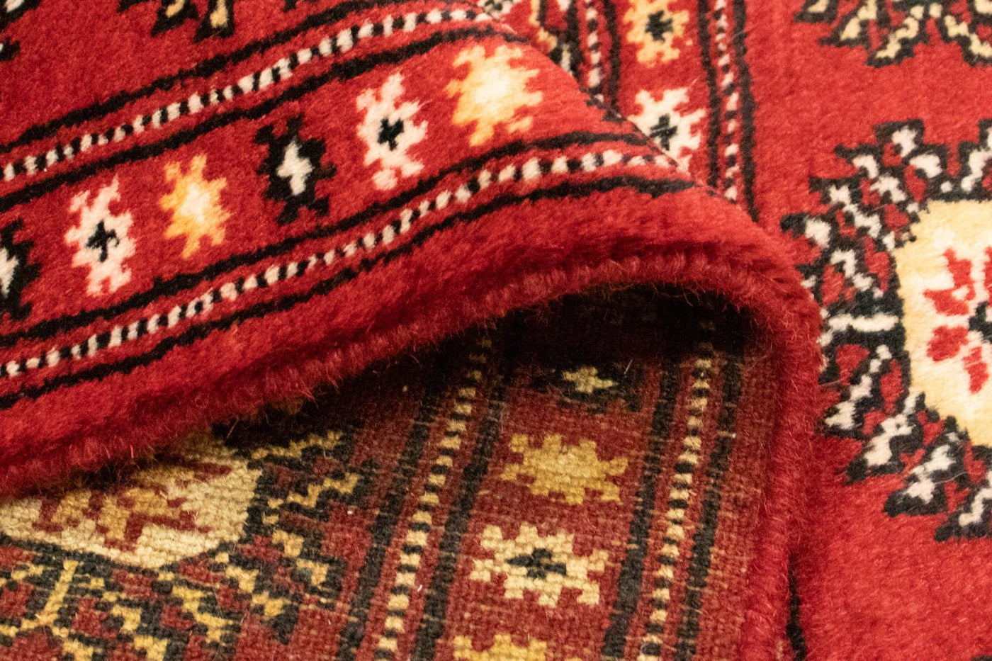 Bukhara Rug 132x78cm - Oriental Rug