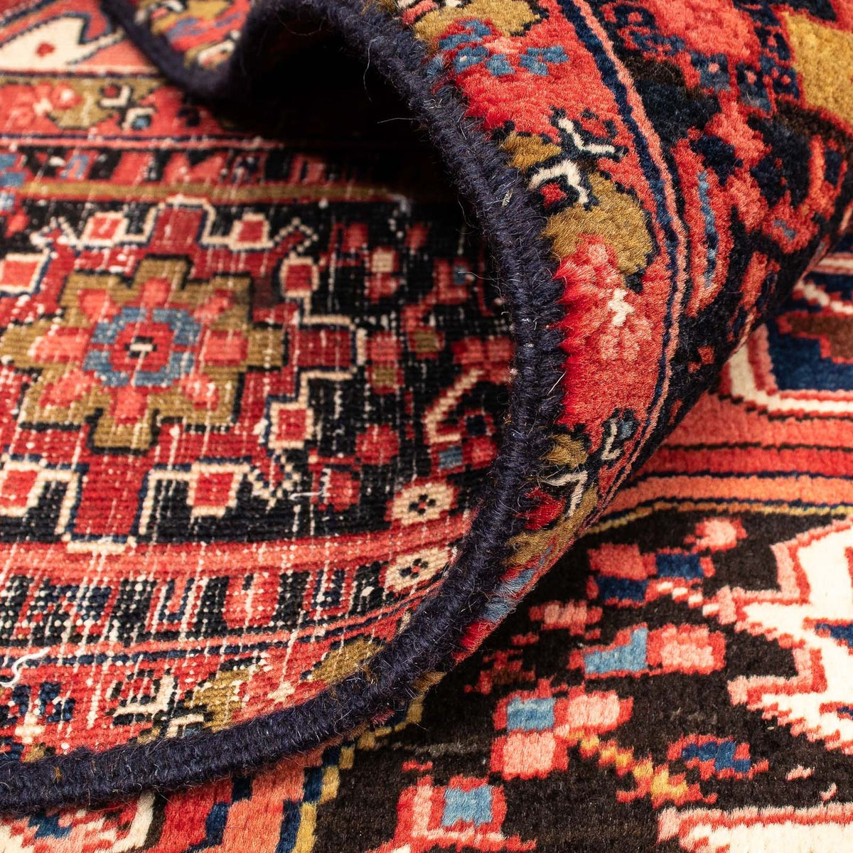 Perser Rug - Nomadic - 382 x 286 cm - dark red