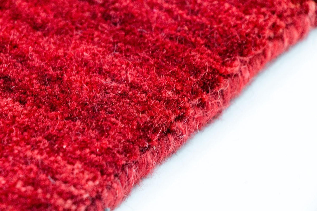 Wool Rug - 178 x 117 cm - red
